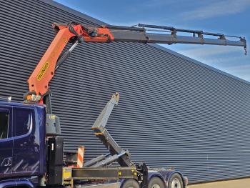 Scania G490 8x4*4 / PALFINGER CRANE + HOOKLIFT